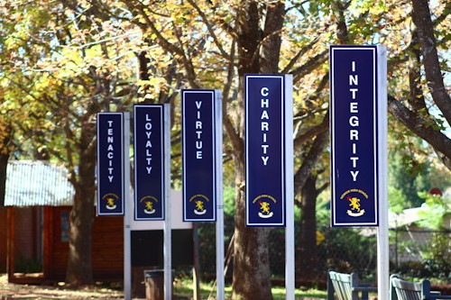 howick high smartphone free schooling