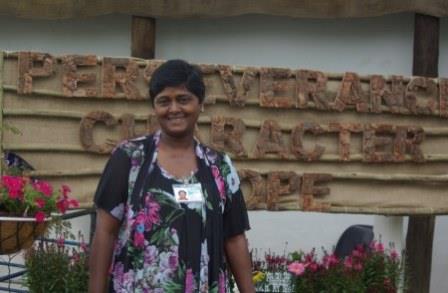 sandra and logo